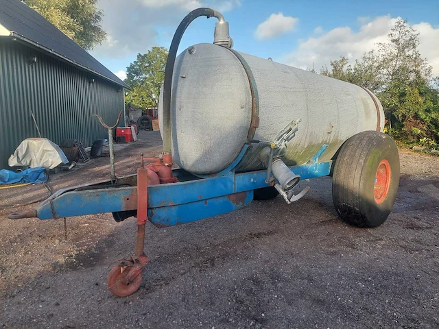 Watertank 5000 liter met vacuümpomp - afbeelding 1 van  18