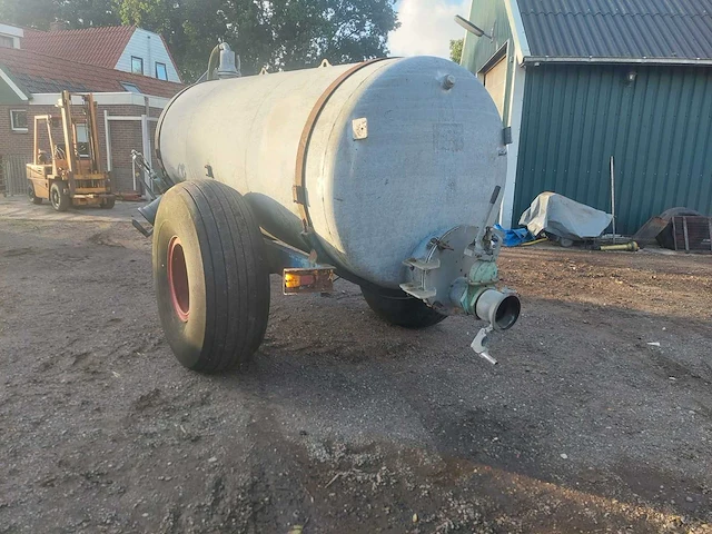 Watertank 5000 liter met vacuümpomp - afbeelding 14 van  18