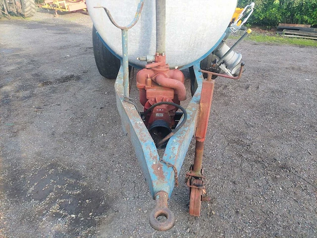 Watertank 5000 liter met vacuümpomp - afbeelding 15 van  18