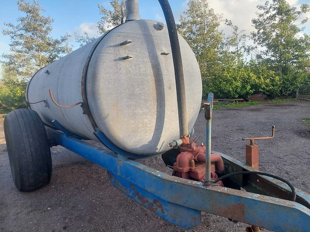Watertank 5000 liter met vacuümpomp - afbeelding 16 van  18