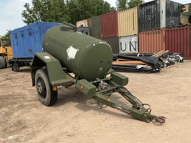 Watertank aanhangwagen - afbeelding 2 van  6