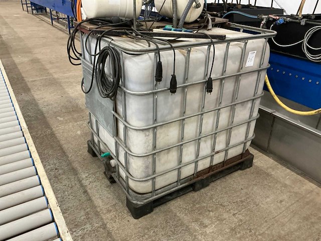 Watertank met 2 pompen (c) - afbeelding 3 van  5