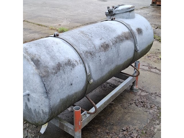 Watertank met transportbok - afbeelding 6 van  7