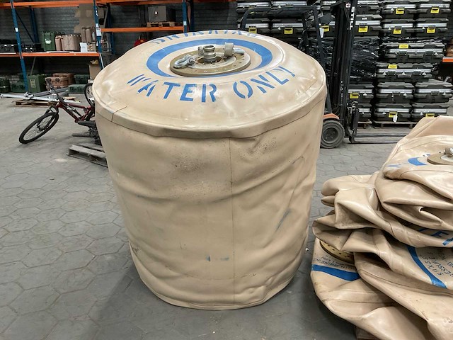 Watertank opvouwbaar - afbeelding 2 van  5