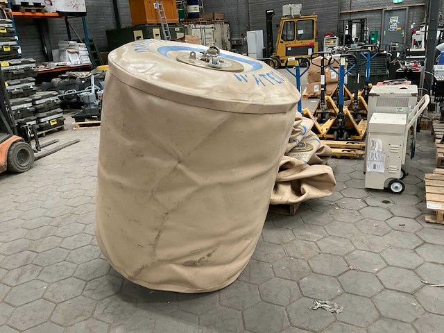 Watertank opvouwbaar - afbeelding 3 van  5