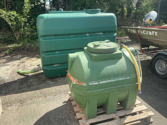 Watertank(2x) - afbeelding 1 van  19