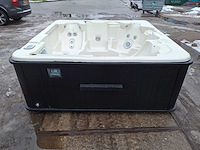Waterwave spas 5 persoons jacuzzi en buitenspa - afbeelding 23 van  29