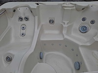 Waterwave spas 5 persoons jacuzzi en buitenspa - afbeelding 12 van  18