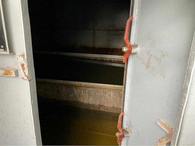 Waterzuiveringinstallatie in container - afbeelding 6 van  9