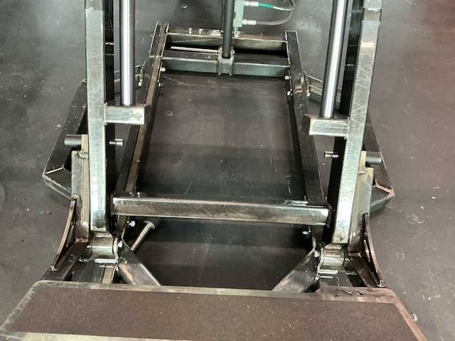 Watson animal ajustabel hack squat krachtstation - afbeelding 15 van  16