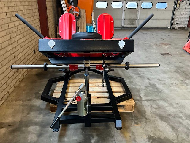 Watson plate loaded adjustable hack squat - afbeelding 8 van  10