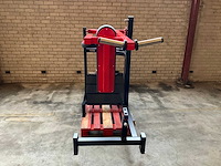 Watson plate loaded pendulum squat - afbeelding 3 van  7