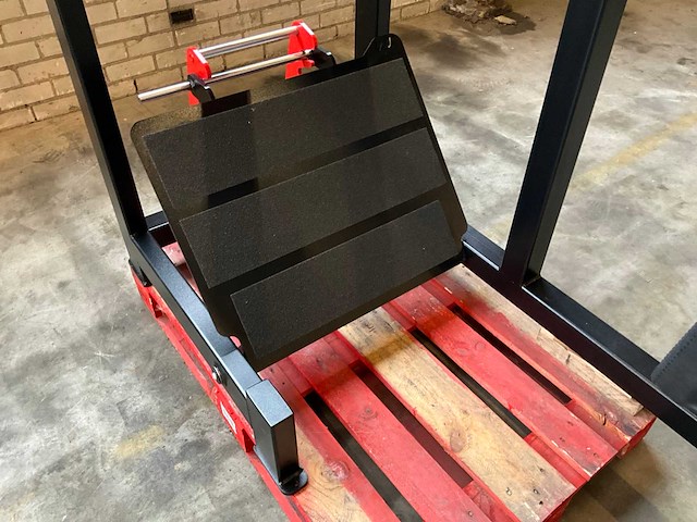 Watson plate loaded pendulum squat - afbeelding 5 van  7