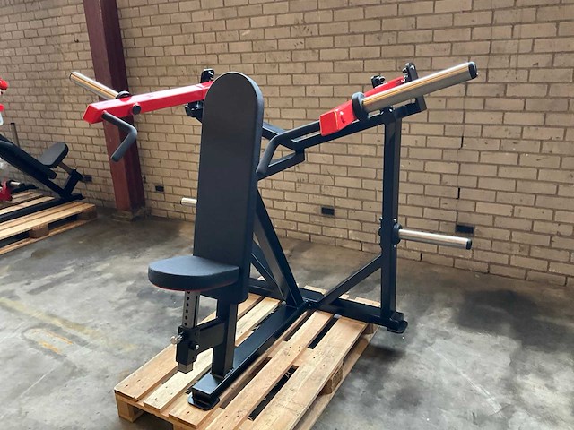 Watson plate loaded shoulder press - afbeelding 7 van  12