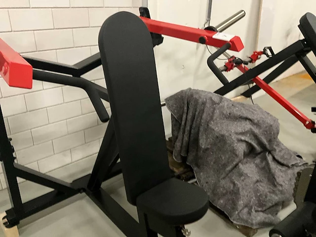 Watson plate loaded shoulderpress - afbeelding 4 van  9