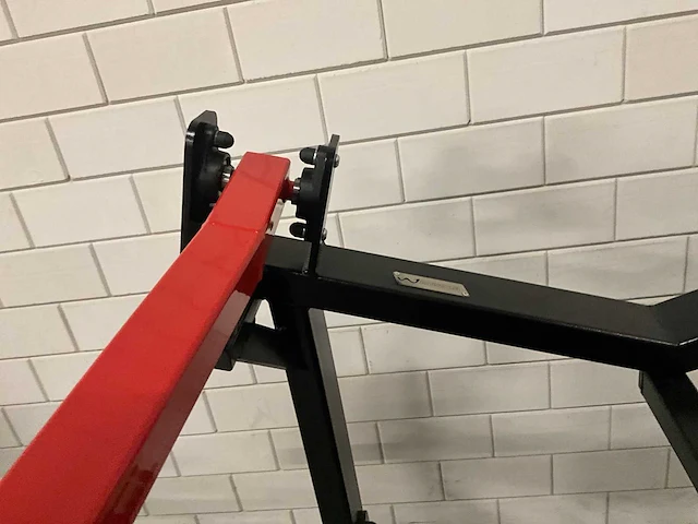 Watson plate loaded shoulderpress - afbeelding 7 van  9