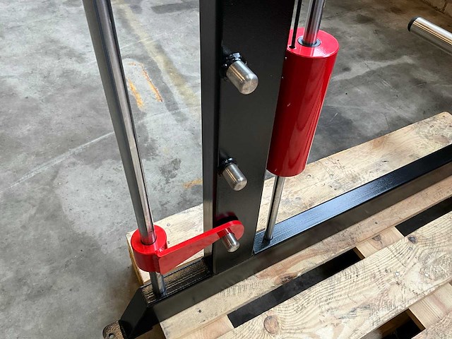 Watson plate loaded smith machine - afbeelding 9 van  10