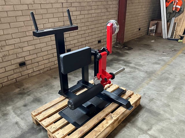 Watson plate loaded standing leg curl - afbeelding 2 van  8