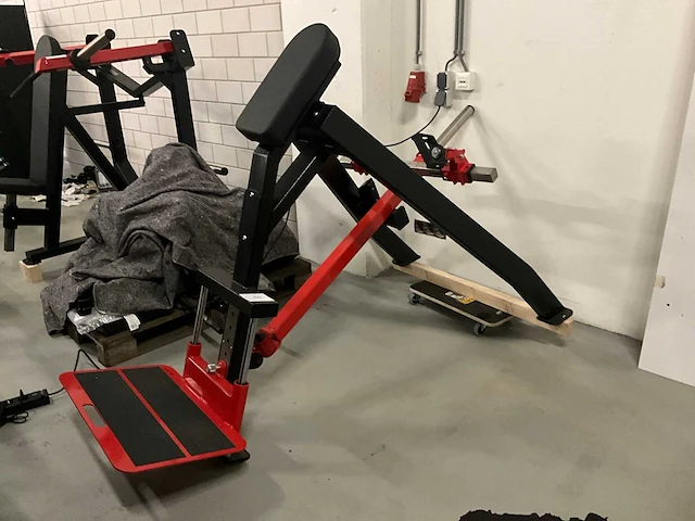 Watson plate loaded t-bar row - afbeelding 1 van  7