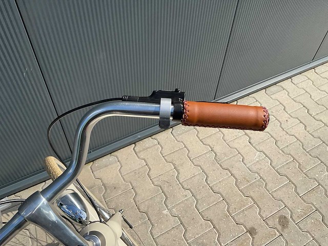 Watt valencia elektrische fiets - afbeelding 5 van  15