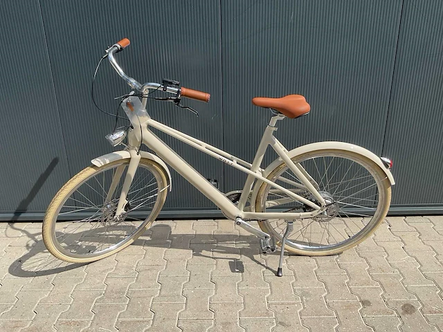 Watt valencia elektrische fiets - afbeelding 13 van  15
