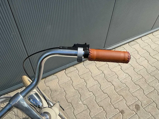 Watt valencia elektrische fiets - afbeelding 5 van  15