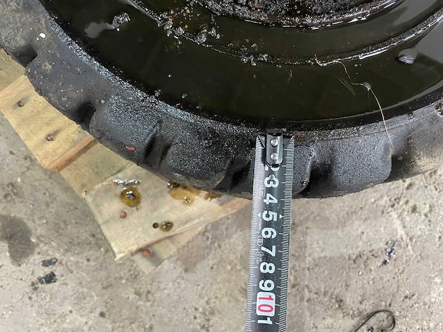 Watts - heftruck bandenset volrubber - afbeelding 2 van  14