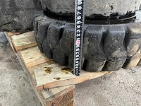 Watts - heftruck bandenset volrubber - afbeelding 14 van  14