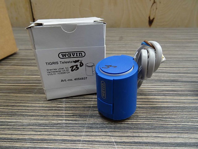 Wavin - tigris telestat - thermomotor voor verdeler 230v (83x) - afbeelding 1 van  1