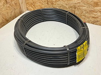 Wavin rol a 50m buis pe40 16x1,8mm sdr9 pn6 zwart/blauw - afbeelding 2 van  5