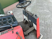 Wayne 828 benz straatveegmachine - afbeelding 7 van  20