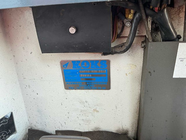 Wayne 828 benz straatveegmachine - afbeelding 8 van  20
