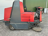 Wayne 828 benz straatveegmachine - afbeelding 16 van  20