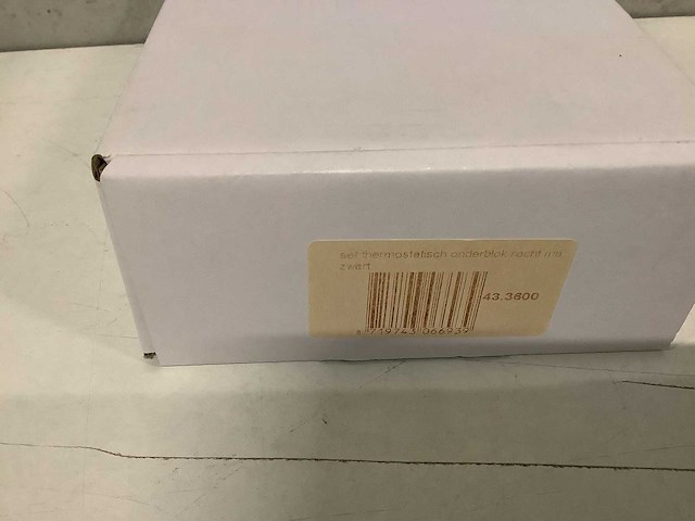 Wb - 43.3600/43.3602 - radiator onderblok (2x) - afbeelding 5 van  6