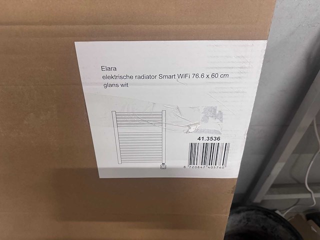 Wb - elektrische radiator - elara 41.3536 - designradiator - afbeelding 2 van  2