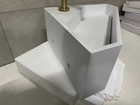 Wb - hoekfontein solid surface 35x49x16 cm + kraan - afbeelding 6 van  10