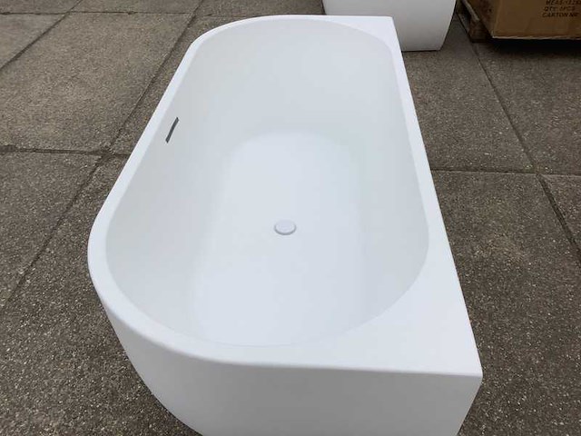 Wb - liora 21.3672 - half vrijstaand bad1 80x80 cm - afbeelding 3 van  8