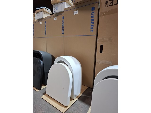 Wc-set geberit/clou, mat wit - afbeelding 1 van  8