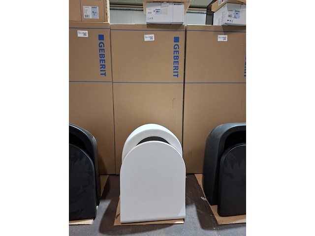 Wc-set geberit/regn - afbeelding 1 van  8