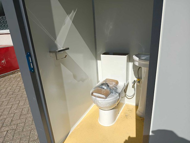 Wc unit dubbel - sanitairunit - afbeelding 14 van  16