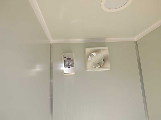 Wc unit dubbel - sanitairunit - afbeelding 2 van  16