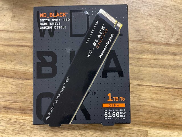 Wd black sn770 nvme ssd game drive - afbeelding 1 van  2