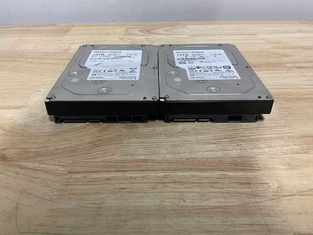 Wd dc hc330 sata interne hdd 10tb (2x) - afbeelding 2 van  4