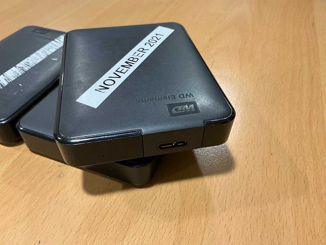 Wd elements externe harde schijf (3x) - afbeelding 2 van  4
