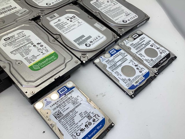 Wd seagate enz. laptop en desktop 2,5 en 3,5 inch interne hardeschijf (11x) - afbeelding 3 van  7
