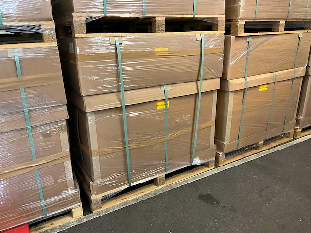 Webasto cc8 + compressor sp20 professioneel airconditioning systeem - afbeelding 5 van  16