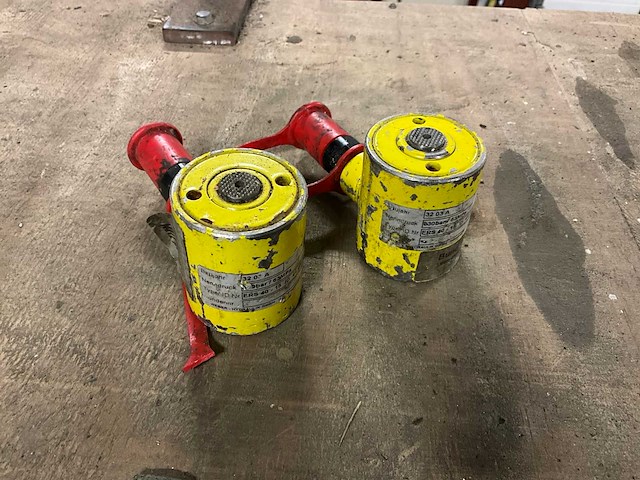 Weber hydraulik ers 40-15 hydraulische cilinder (2x) - afbeelding 1 van  4
