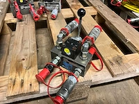 Weber hydraulik ezv 330 hydraulische hogedruk verdeelblok - afbeelding 2 van  4