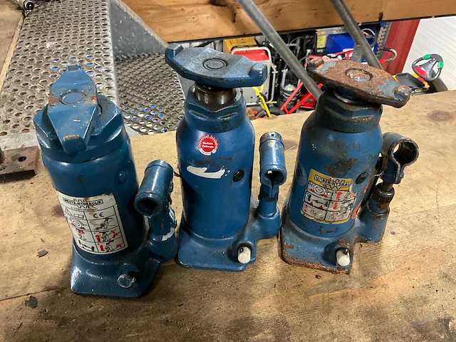 Weber hydraulik garagekrik (3x) - afbeelding 1 van  4