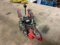 Weber hydraulik hydraulisch verdeelblok - afbeelding 1 van  3